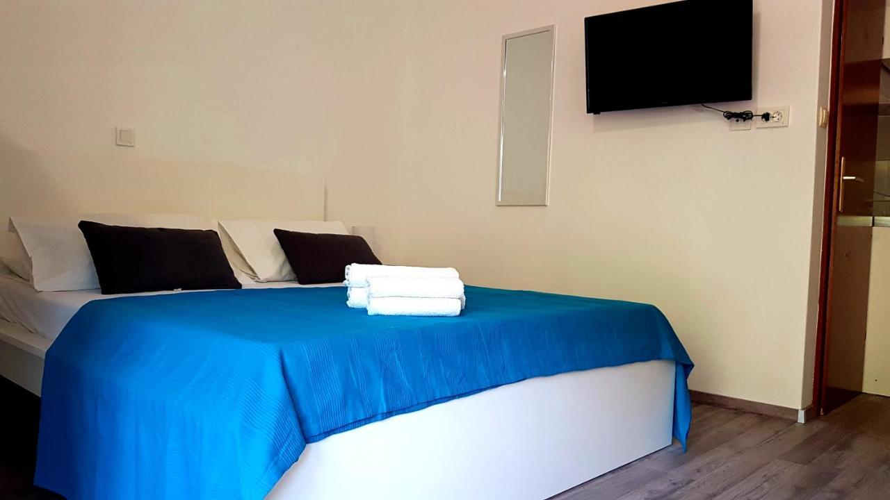 Guest House Galeb2 Supetarska Draga Exterior foto